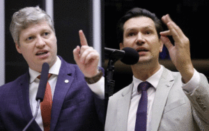 Marcel van Hattem e Gilson Marques apresentaram um projeto para combater abusos do judiciário, em especial o TSE, em questões de competência do Congresso (créditos: Câmara dos Deputados).