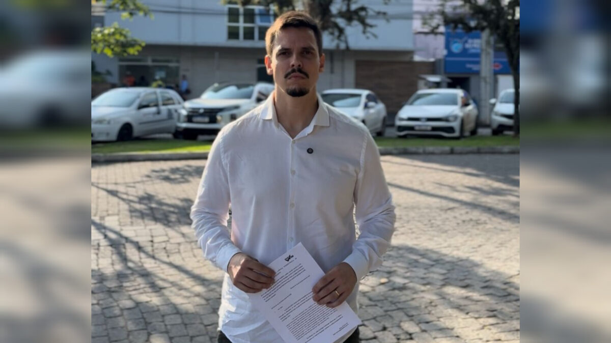 Bruno Win busca barrar o aumento da taxa do esgoto em Blumenau (créditos: reprodução).
